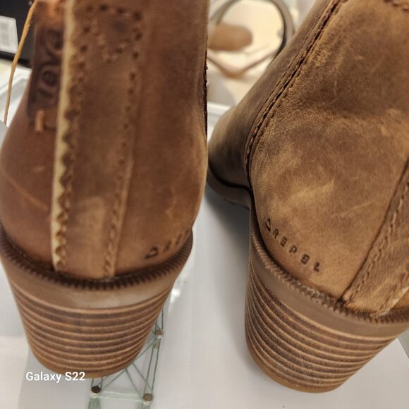 Teva Anaya Brown Booties. NIB. Size 6.5 - Picture 11 of 15